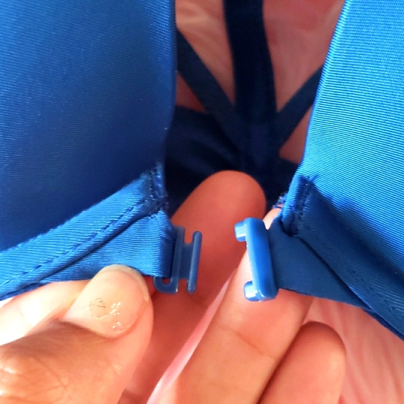 Victiria's secret Push Up Bra "32C" - Picture 5 of 5